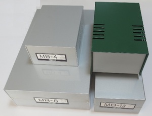 アルミケースMBシリーズ、 MB19-9-30、タカチ他、計４個