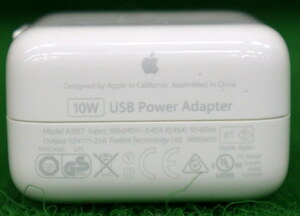 iphone/ipad USB充電ACアダプタ 10W A1357 5.1V-2.1A 100%純正 好評販売中