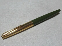 ■美品 希少 1970年代！パーカー（PARKER） 金キャップ IND.BRASILEIRA（ブラジル製） ペン先：14K/F カートリッジ 軸：緑_画像1