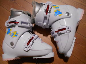 3 hour use .HELT ski boots 21. sole 251mm