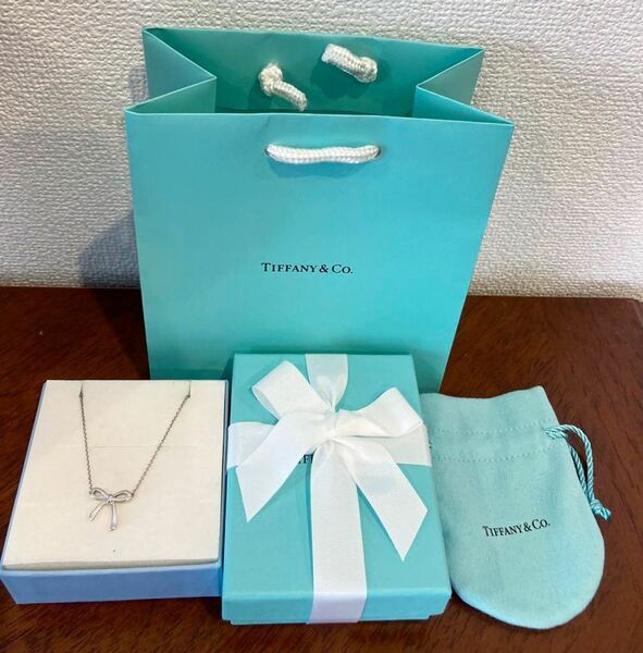 新品 正規品 ティファニー TIFFANY &Co ネックレス シルバー リボン タイ 箱 巾着 紙袋 リボン ペンダント ボウタイ ペンダント