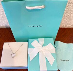 新品 正規品 ティファニー tiffany&co ネックレス シルバー カーブドハート 箱 巾着 紙袋 リボン プレゼント ペンダント ハート