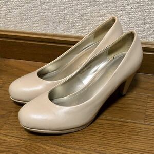 サルース パンプス 22 〜 22.5 ピンクベージュ ベージュ ヒール7cm salus