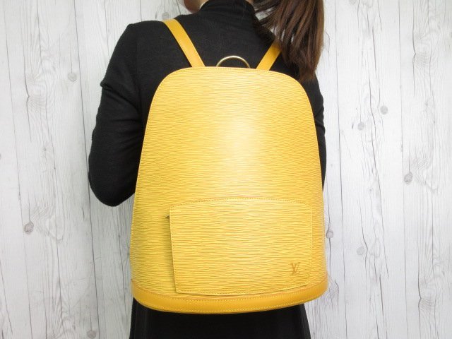 ヤフオク! -「ルイヴィトン エピ リュック」の落札相場・落札価格