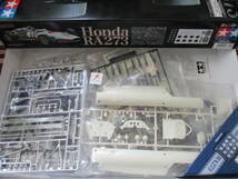 タミヤ 1/12 ホンダ Honda RA273 メタルパーツとエッチングパーツ付き METAL＆PHOTO-ETCHED PARTS INCLUDED_画像2