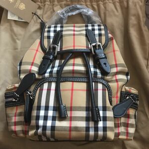 【大幅値下げ】Burberry ハワイ限定ミニリュック　本物保証