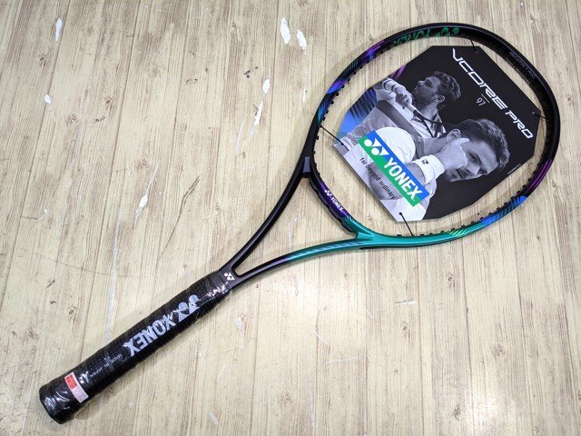9yt184】硬式用テニスラケット YONEX ヨネックス VCORE PRO 97 Vコア