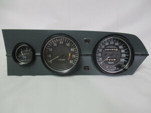  Isuzu Bellett 1600 GT GTR 220 kilo meter panel dash interior original that time thing old car 