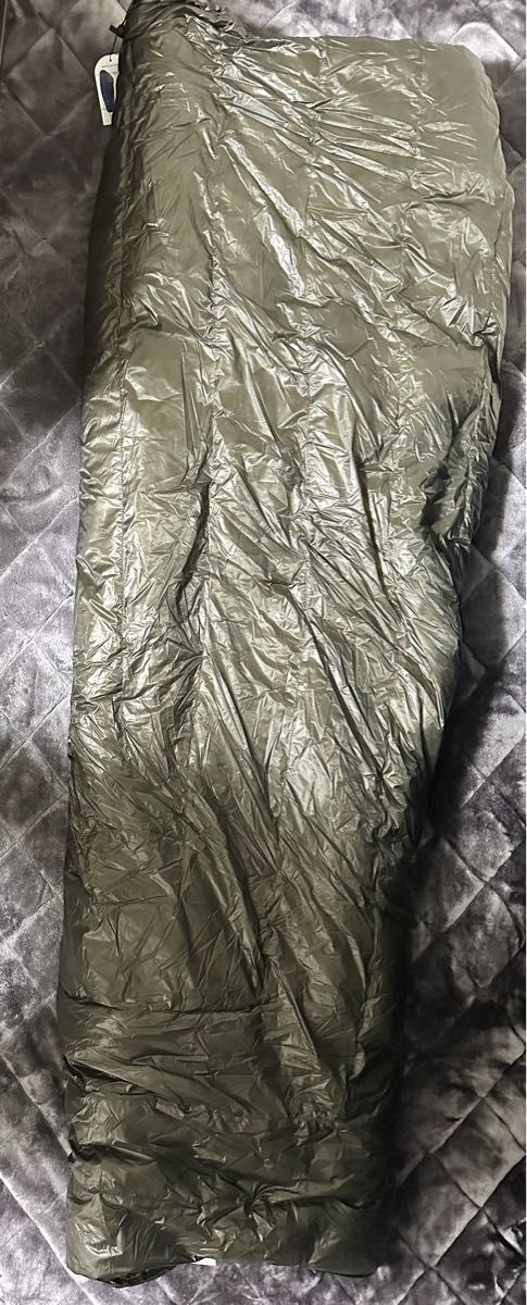 ISUKA ダウンプラス デナリ 900 アウトドア、キャンプ、登山 寝袋