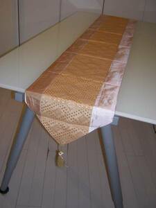  new goods * classical table Runner * table runner * light . color *