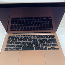 【極美品】　MAC BOOK AIR 13インチ　256GB　マックブック　A2337　MGND3J/A　初期化済　_画像2