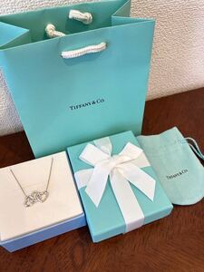 未使用 新品 正規品 ティファニー tiffany&co ネックレス トリプルオープンハート シルバー ケース巾着紙袋リボン 箱 ハート プレゼント