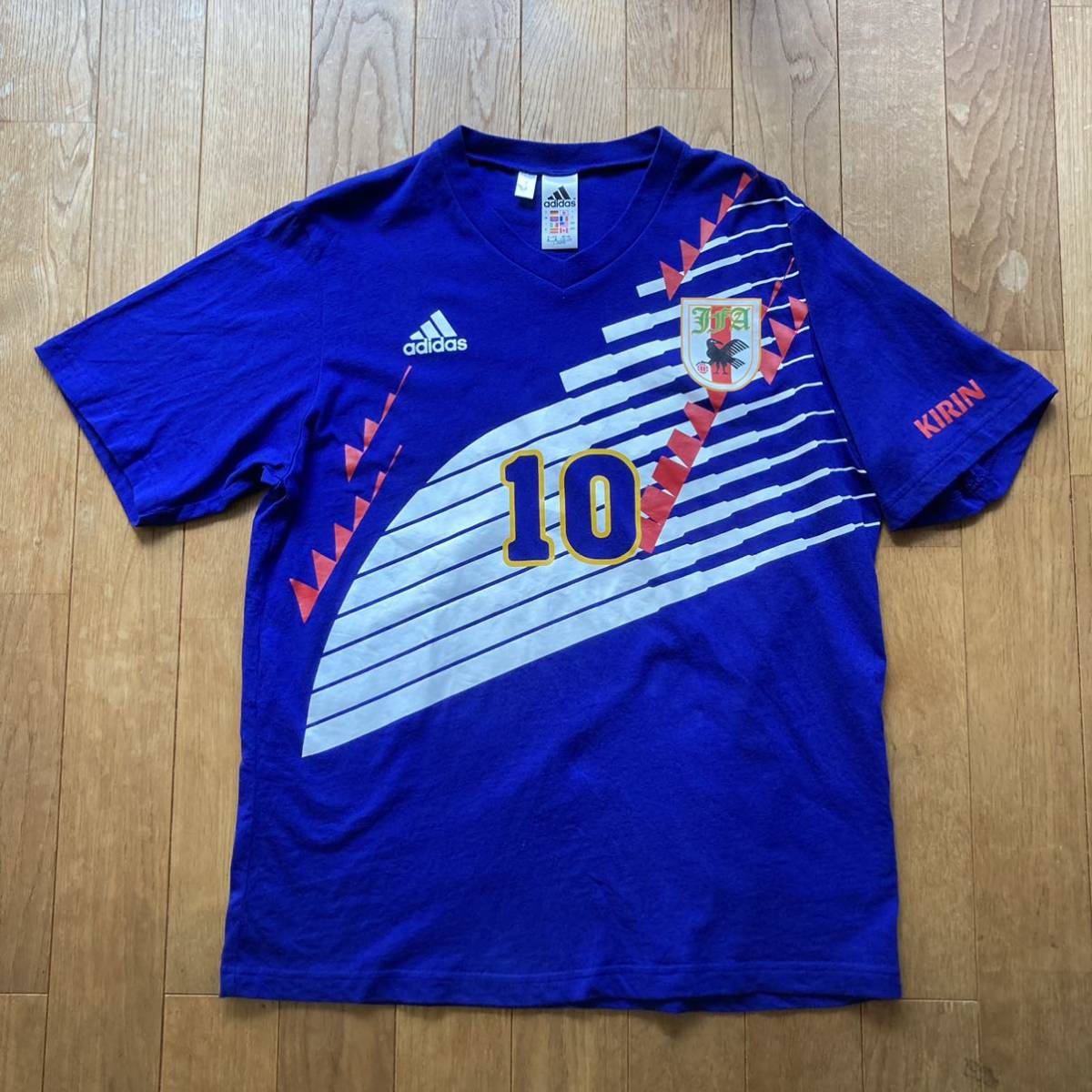 ドーハの時の日本代表のラモス瑠偉のレアなユニフォームです。珍しいと思います。 サッカー/フットサル ウェア
