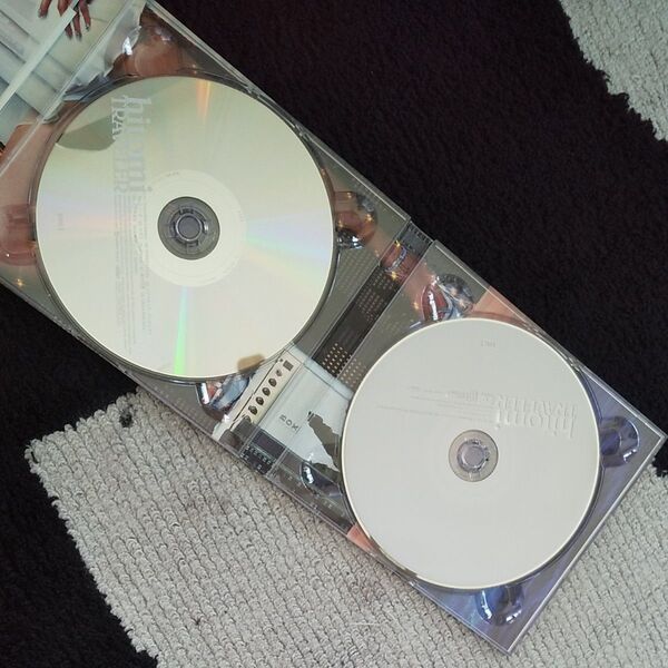TRAVELER (DVD付) (CCCD) <CCCD> hitomi