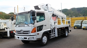 h17 year Hino Ranger boring car aichi D70A maximum loading capacity 1900KG large auger water tank back monitor 