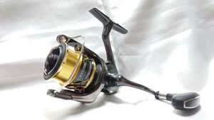 【日本製】 SHIMANO(シマノ)20 TWIN POWER(ツインパワー)C2000SHG【定価】￥50,600