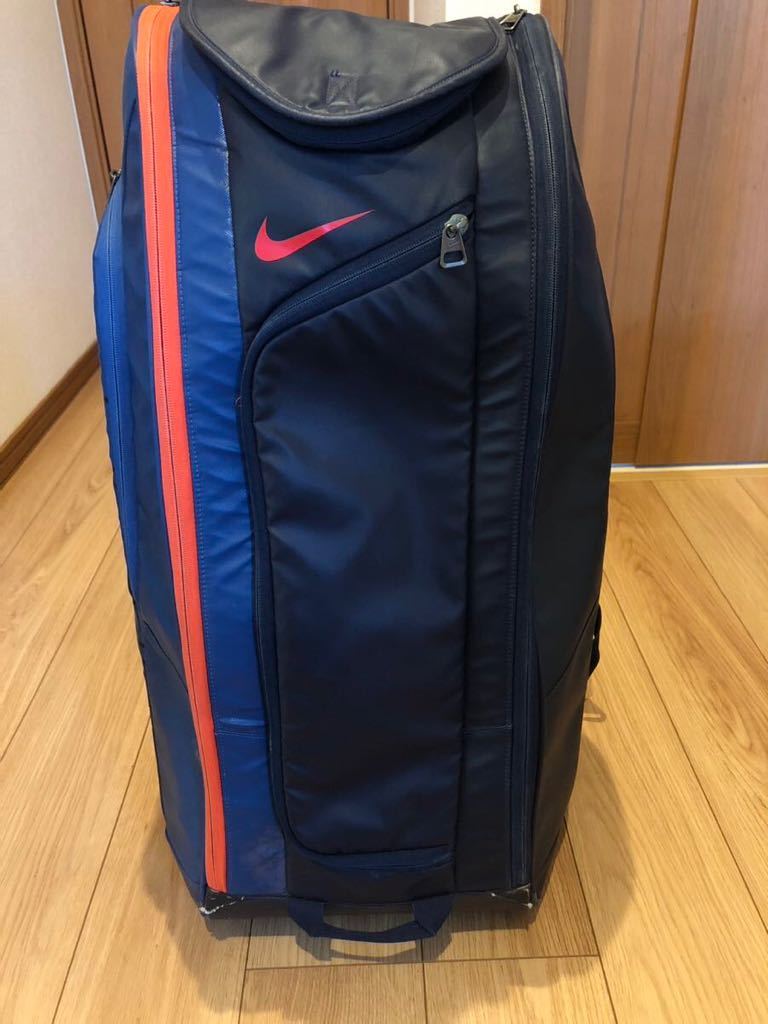 ヤフオク! -「nike ナイキ バッグ」(バッグ) (テニス)の落札相場・落札価格