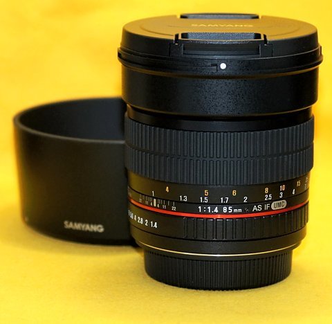 ヤフオク! -「samyang 85mm f1.4」(家電、AV、カメラ) の落札相場