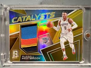 10/10 Gold Prizm Patch 17 Panini Russell Westbrook ラッセル・ウェストブルック NBA Lakers レイカーズ バスケ Triple Double King!!