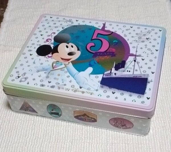 ディズニーシー5周年記念 お菓子缶、ポストカード他