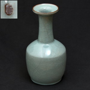  Ono table ( structure ) blue .. shape flower go in celadon flower natural flower vessel vase tea utensils . tool height 27.5. present-day industrial arts ceramics and porcelain old ceramics and porcelain beautiful goods z4286o