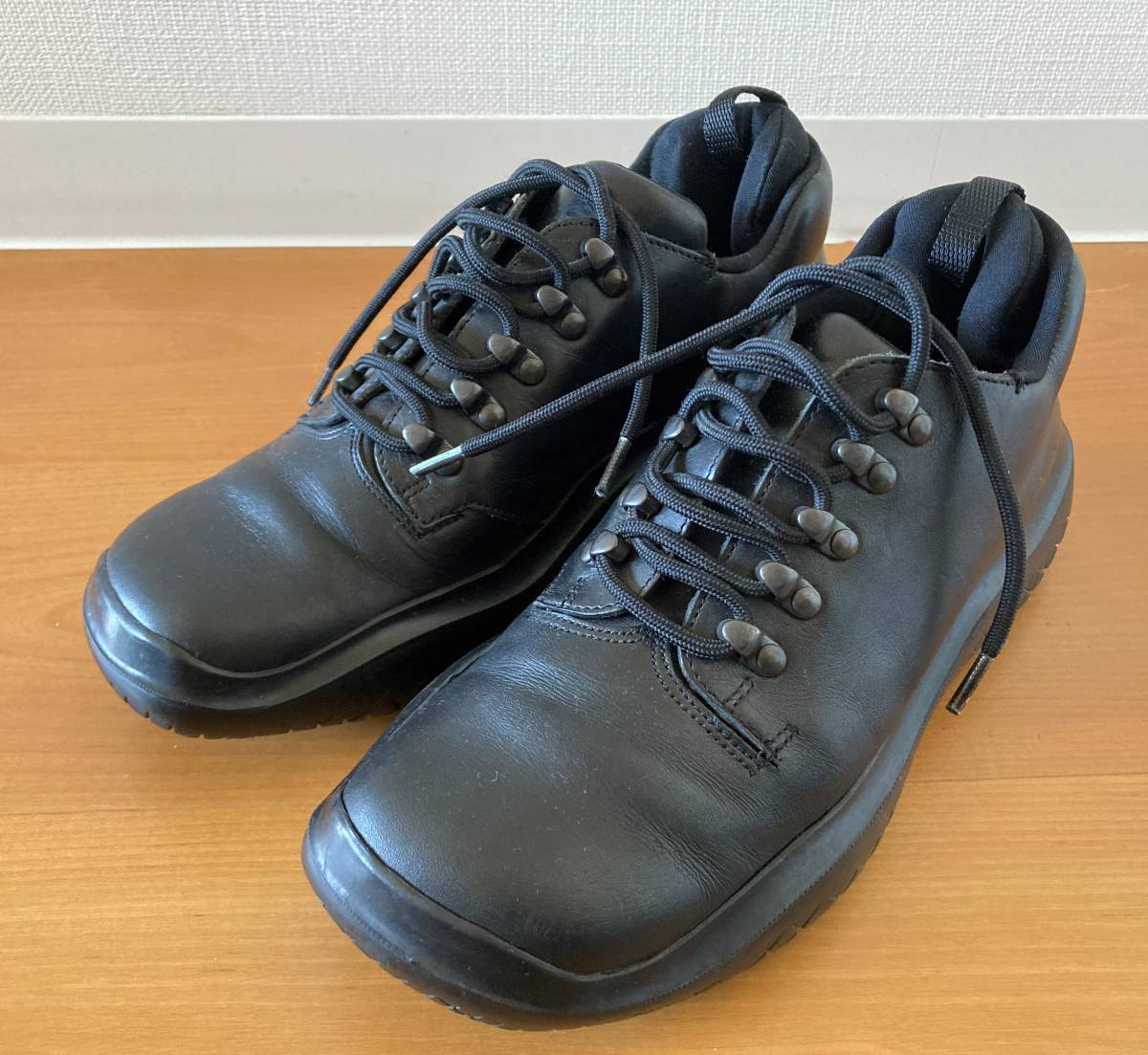 ヤフオク! -「prada レザーシューズ」の落札相場・落札価格