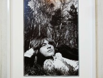 ブライアン・ジョーンズ/アート ピクチャー 額装/1969/Brian Jones/Rolling Stones/ローリング・ストーンズ/Paint It Black/モノクロ写真_画像1