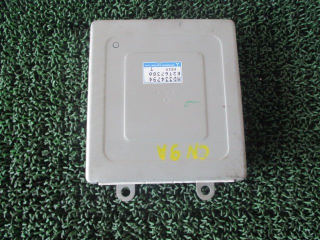E6829の値段と価格推移は?|12件の売買データからE6829の価値がわかる