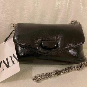 ZARA ザラ　２ウェイショルダーバック（新品）