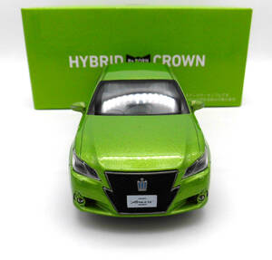 新品 TOYOTA トヨタ CROWN HYBRID クラウンハイブリッド アスリートS 1/30 ダイキャストカー 若草色エディション カラーサンプル ミニカー