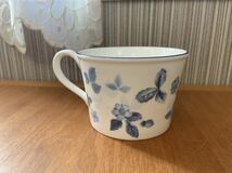 【美品】WEDGWOOD STRAWBERRY BLUE ストロベリーブルー カップ&ソーサー 3客セット まとめて_画像4