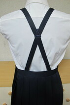 ★小学生女子制服 冬 紺 ２０本車ヒダスカート サイズ１40Ａ 新品_画像3