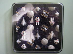 [da mart 3Dsk wear -z(DaMert 3D SQUARES)3D puzzle ( Space Shuttle * moon * astronaut )1998 year ]