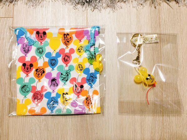 ディズニー ミッキー バルーン 巾着 キーチェーン