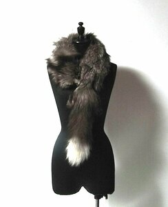 * fox fur collar to coil shawl pair attaching brown group approximately 100.