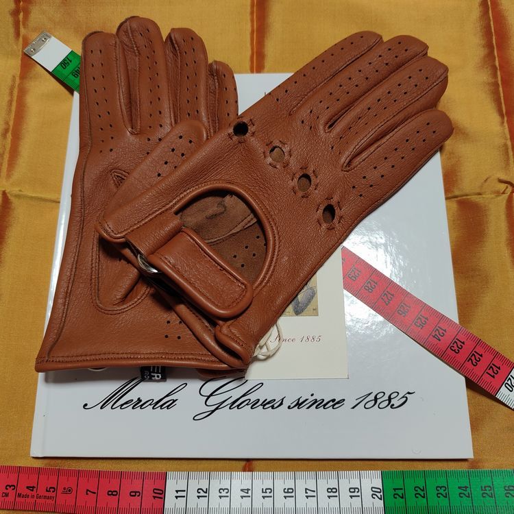 品質のいい 濃赤 指貫 メローラ MEROLA ドライビンググローブ ...