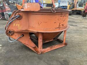 ** S-21 concrete hopper pin diameter 80 Φ arm width 310 mm **