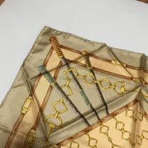 新品◆ TRU SSARDI（トラサルディ） silk 100%スカーフ_画像6