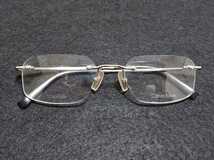 新品　CALVIN KLEIN　カルバンクライン　メガネ　眼鏡　高級感　上品　ツーポイント　チタン　シルバー_画像6