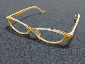 新品　vivid moon ビビッドムーン　日本製　メガネ　眼鏡　高級感　上品　セルフレーム　緑　綺麗
