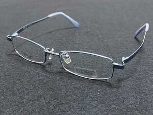 新品　i-D Tokyo　メガネ　眼鏡　高級感　上品　フルリム　ブルー　青　チタン