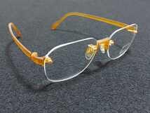 新品 NEO FLEX 日本製　メガネ　眼鏡　高級感　上品　ツーポイント　超弾性　軽い_画像2