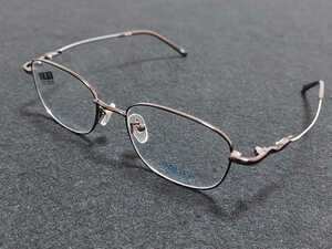 新品 Rasty ラスティ　メガネ　眼鏡　高級感　上品　フルリム　軽い　超弾性　ブラウン