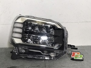 タフト LA900S/LA910S 純正 右ヘッドライト/ランプ LED レベライザー KOITO 100-6907D ダイハツ(125437)