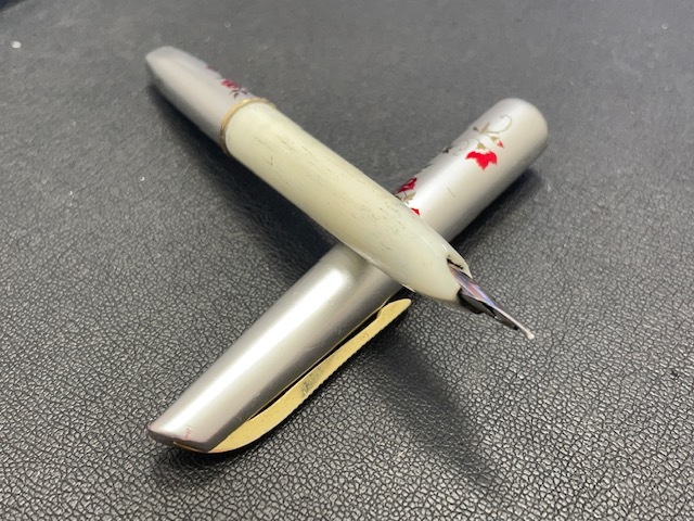 ヤフオク! -「プラチナ万年筆 花柄」の落札相場・落札価格
