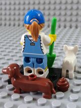 ★LEGO★ミニフィグ【シリーズ19】Dog Sitter(7102509)_画像3