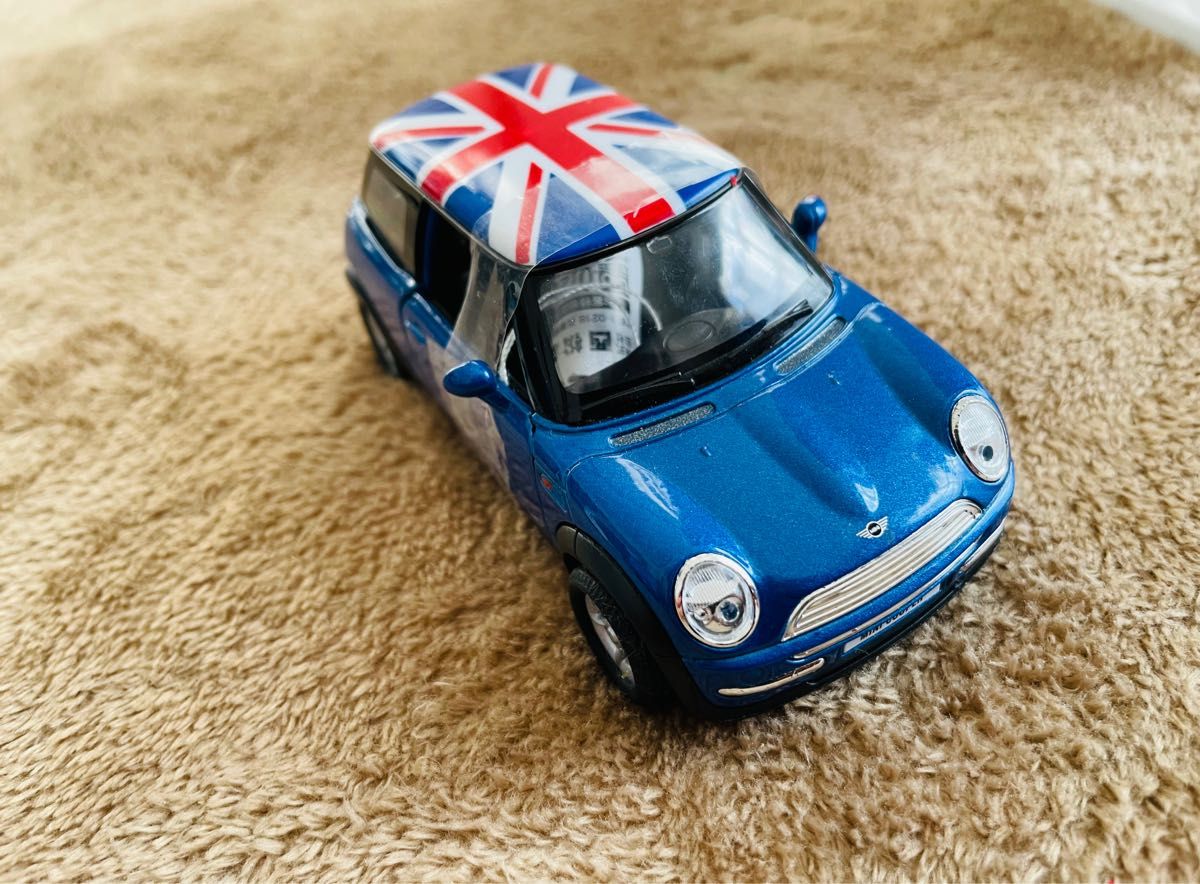 お値下げしました!BMW MINI ミニクーパー キャリーバッグ スーツ