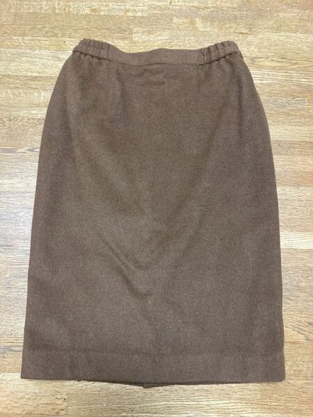 ウール キャメル色のタイトスカート サイズ9号 ウエスト63cm
