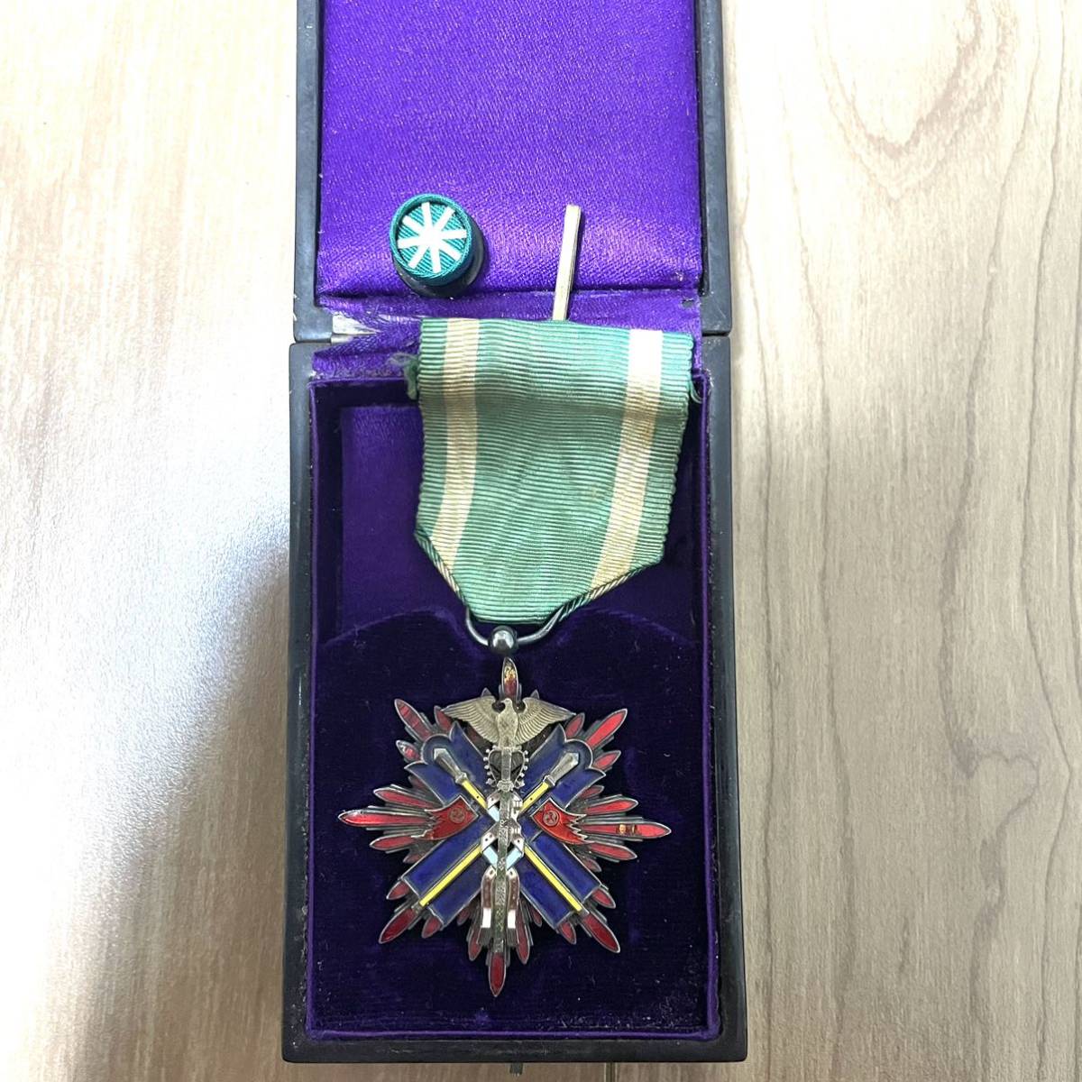 SALE/67%OFF】 明治天皇 肉筆 サイン入 功5級金鵄勲章 透かし入 勲記