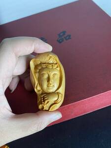 仏教工芸品 観音菩薩 木彫仏像 精密細工 開運風水 供養品 災難除去 精密彫刻 観音像 小物 10